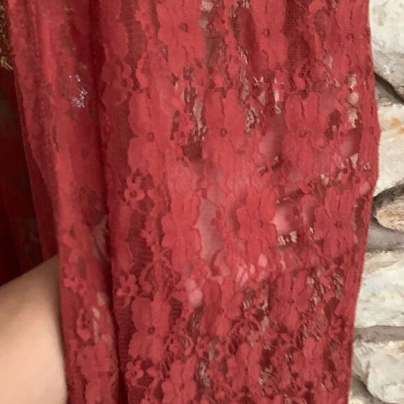 Lularoe lace Sarah - Picture 4 of 7